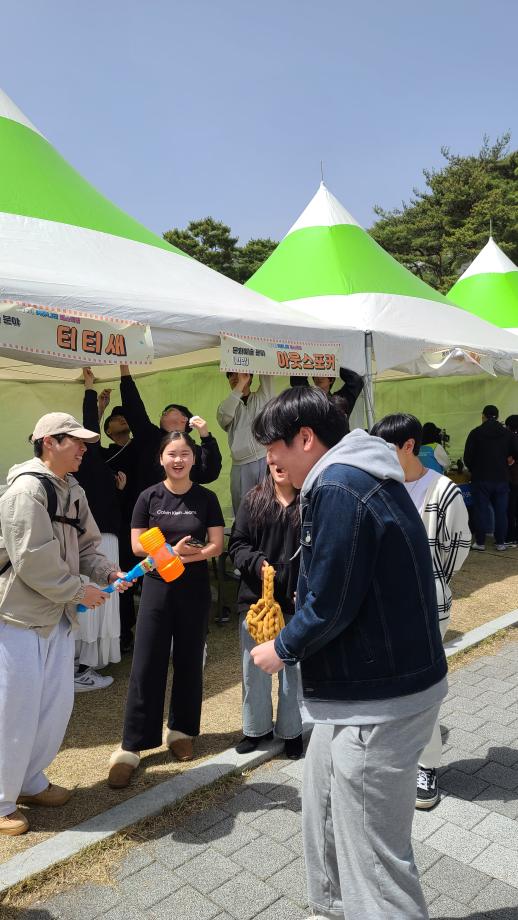 [벚꽃세봄] 뿅망치에 줄어든 내 키를 돌리도...