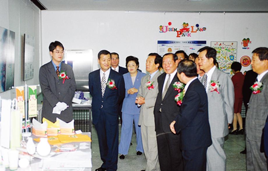 1998 산업디자인학과졸업작품전시회